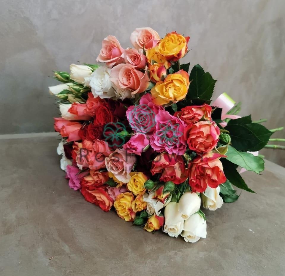 Букет цветов из: Розы в Горы