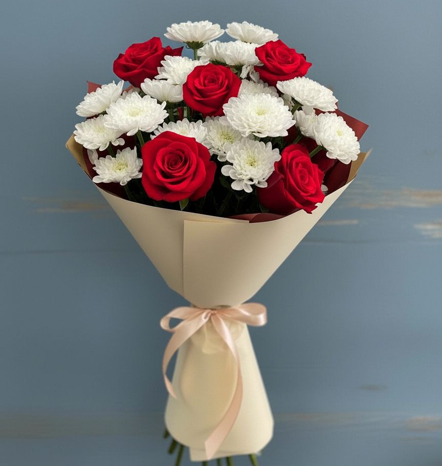 Букет цветов из: Розы и Хризантемы в Горы