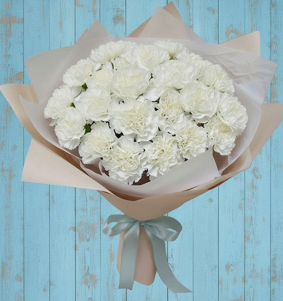 Букет цветов из: Гвоздики в Горы