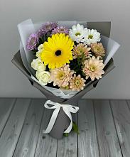 Букет цветов из:  Розы, Герберы и Хризантемы в Горы
