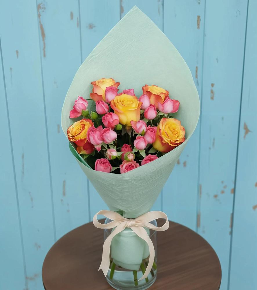 Букет цветов из: Розы в Горы