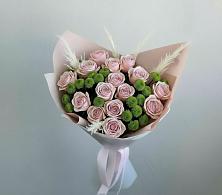 Букет цветов из:  Розы и Хризантемы в Горы