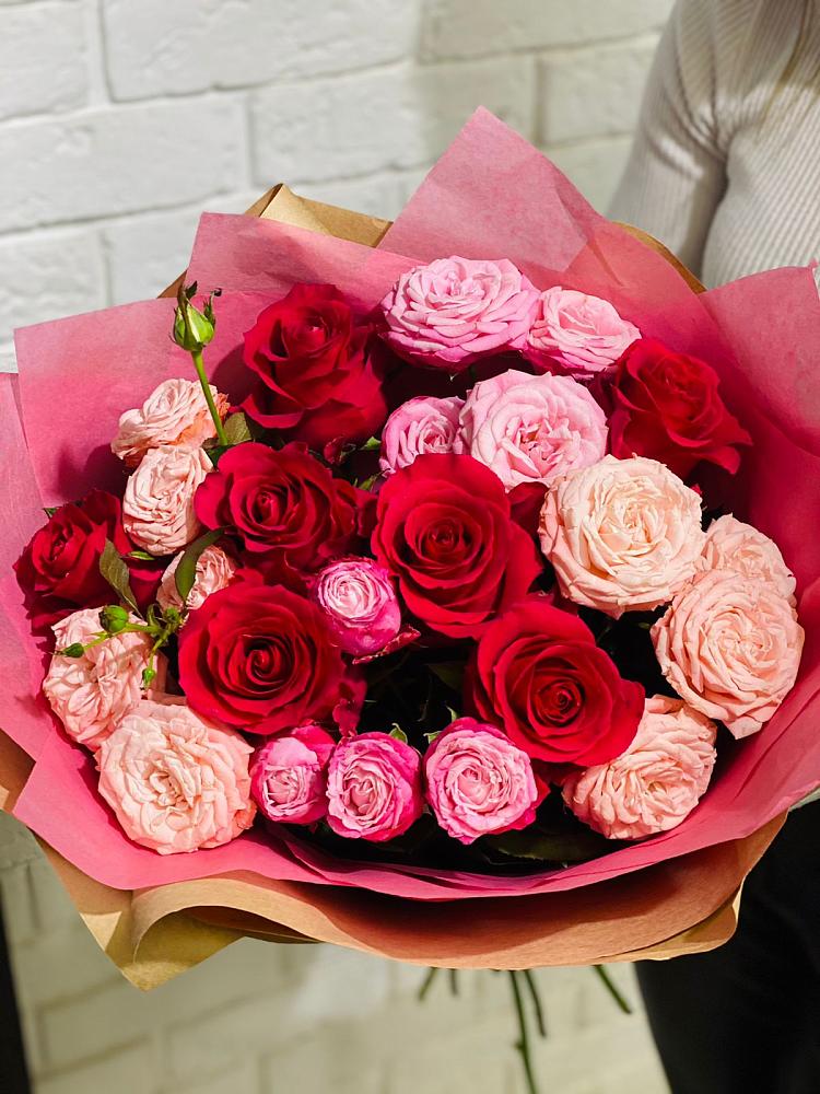 Букет цветов из: Розы в Горы