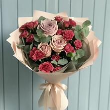 Букет цветов из:  Гвоздики и Розы #REPLACE_PRED# Горы